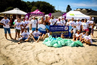 Barefoot Projekt Czysta Plaża na plażach i… w sklepach!