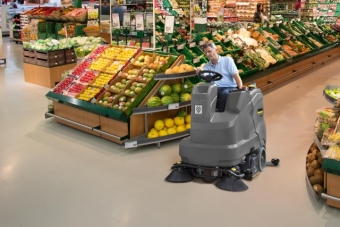 Nowa szorowarka Kärcher B 150 R 