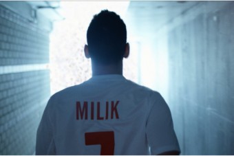 Arkadiusz Milik w kolejnej reklamie Turnieju