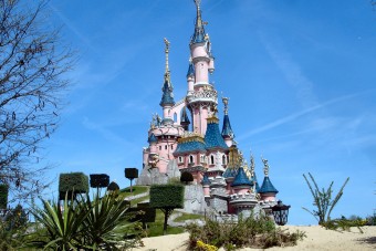 Napisz opowiadanie i wyjedź z rodziną do Disneylandu. Zapraszają LodyBonano