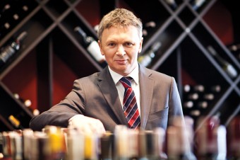 Rozmowa z Robertem Ogórem, Prezesem Zarządu firmy AMBRA S.A.