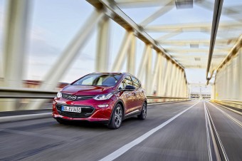 Opel Ampera e przejechał 750 kilometrów na jednym ładowaniu