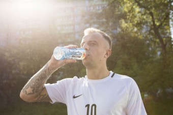 Kamil Grosicki w reklamie Kubuś Waterrr Sport