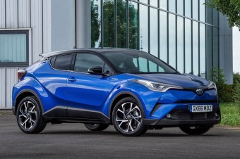 Hybrydowe hity 2017 roku: Toyota C-HR niekwestionowanym liderem