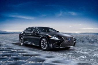 Nowy Lexus LS i Takumi