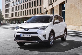 Toyota RAV4 – parkowanie samochodu rodem z filmów science fiction!