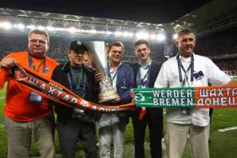 Finał pucharu UEFA z polskim akcentem
