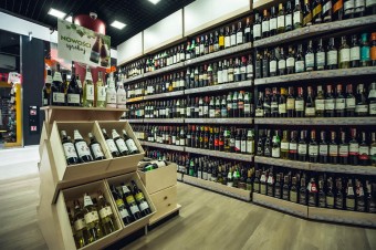 Centrum Wina otwiera trzy nowe sklepy specjalistyczne