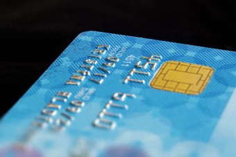 Płatności bezgotówkowe z korzyścią dla urzędników i społeczeństwa