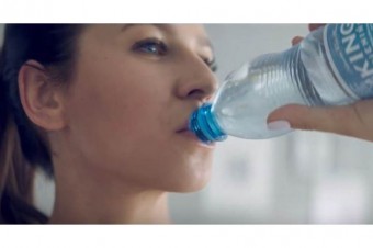 Anna Lewandowska w nowej reklamie Kingi Pienińskiej