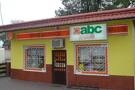 Sieć sklepów abc szkoli w każdym tygodniu