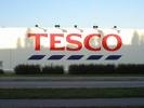 Tesco - pasaż handlowy za 15,4 mln zł