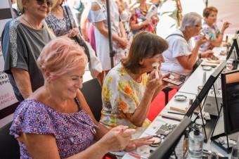 Sephora wspiera seniorów