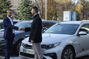 Arval konsekwentnie powiększa zieloną flotę