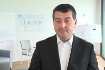 Zyski banków mniejsze o połowę. Kryzys napędzi cyfryzację sektora