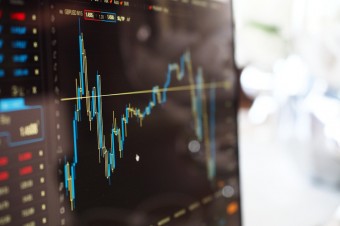Platformy inwestycyjne notują rekordowe wzrosty zainteresowania