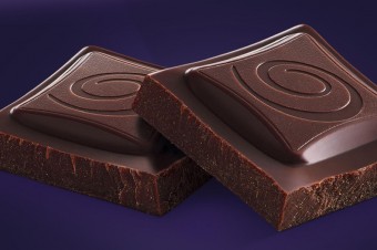 Jeszcze bogatsze doświadczenia smakowe z nową najdelikatniejszą czekoladą Milka Delicate Dark