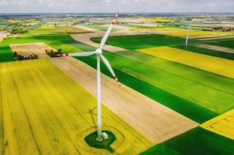 Powstanie kolejnych farm wiatrowych na lądzie obniży ceny energii. Trwają prace nad ustawą przyspieszającą takie inwestycje
