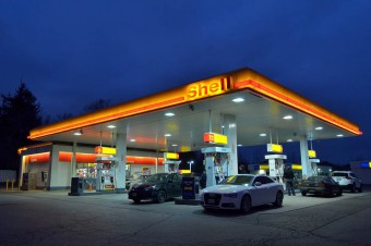 Shell wprowadza usługę nadawania paczek DHL 