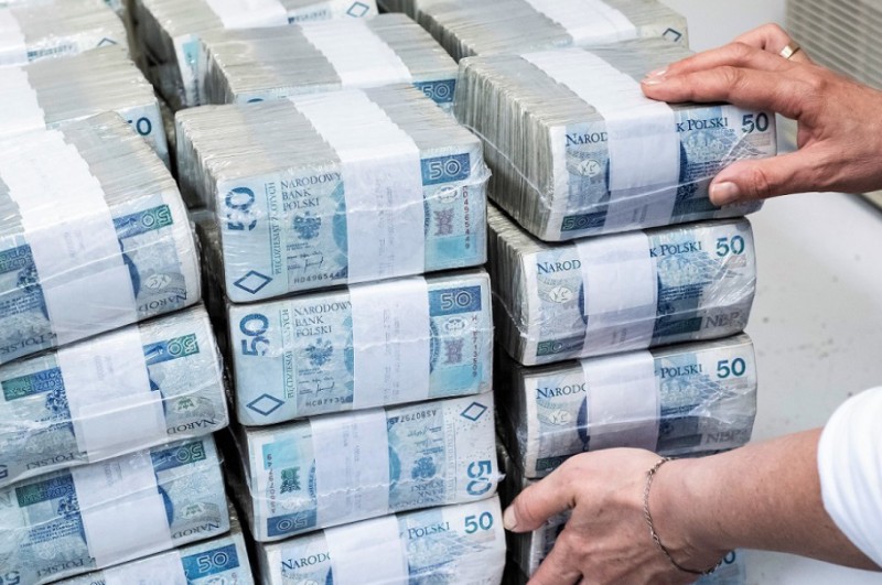 Ponad 60% Polaków odczuwa oznaki depresji. Gospodarkę czekają spore problemy