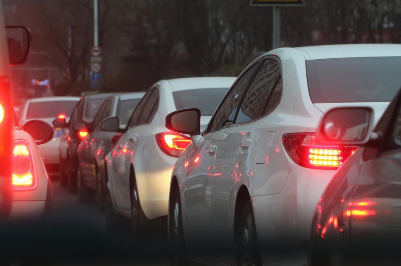 Miasta chcą wypchnąć ruch samochodów z centrum