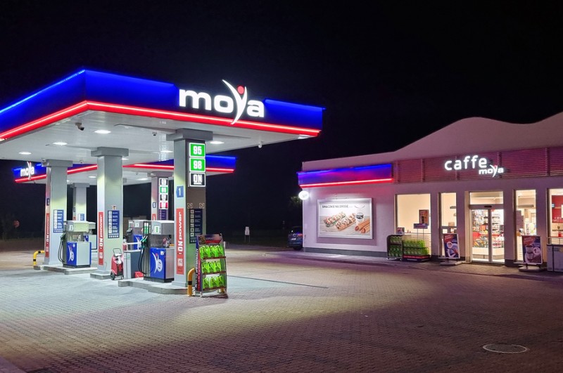 W Suwałkach otwarto nową stację paliw MOYA