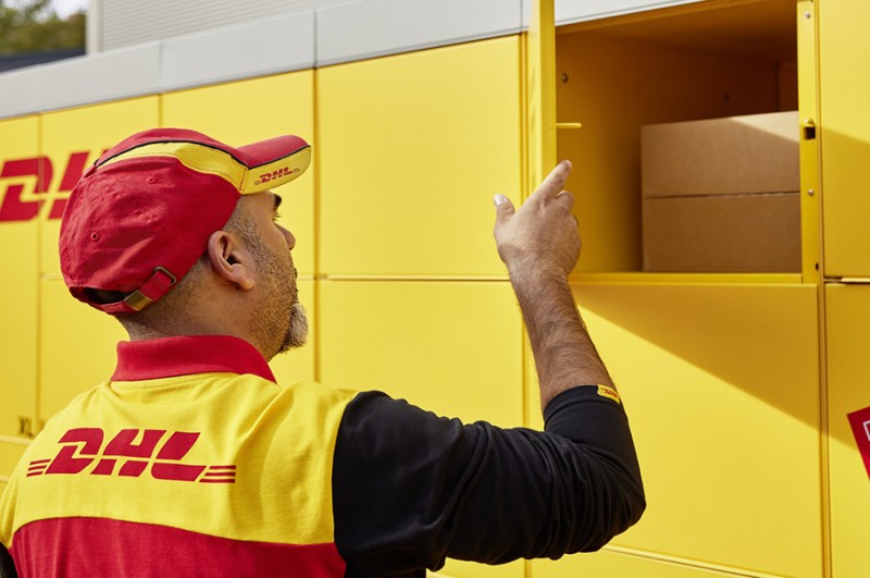 DHL wprowadza własne automaty paczkowe