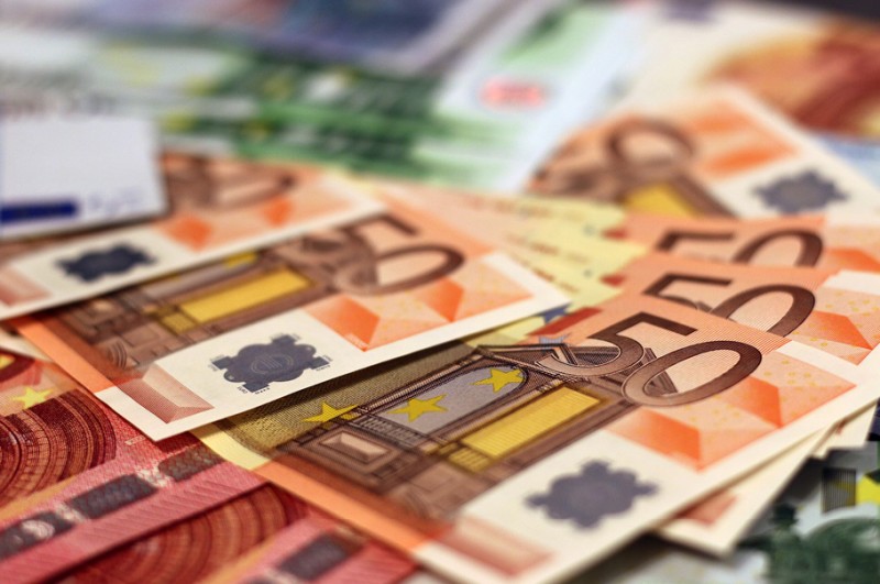 Płatności natychmiastowe w euro - KE proponuje przyspieszenie