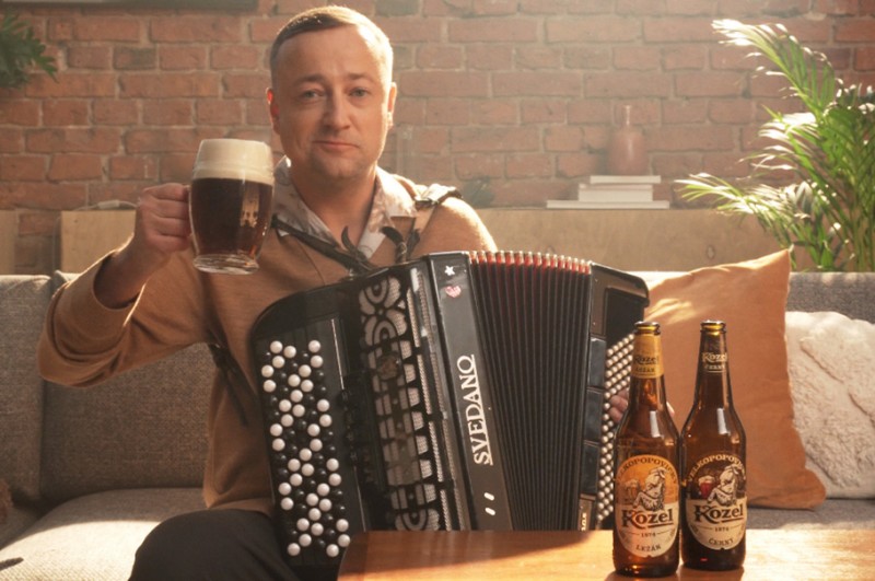 Ruszył konkurs „Kozel Mix”! Czesław Mozil inspiruje do miksowania piw