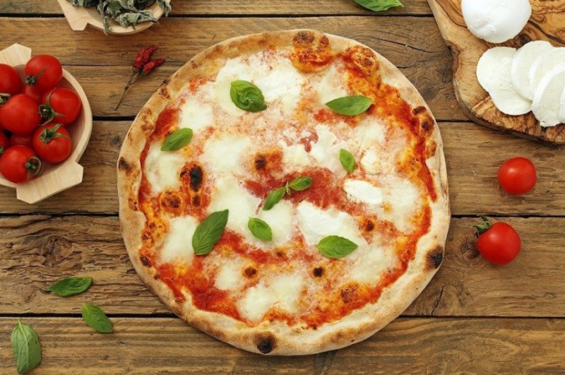 Polacy zamówili w Glovo prawie 2 miliony pizz w ciągu roku