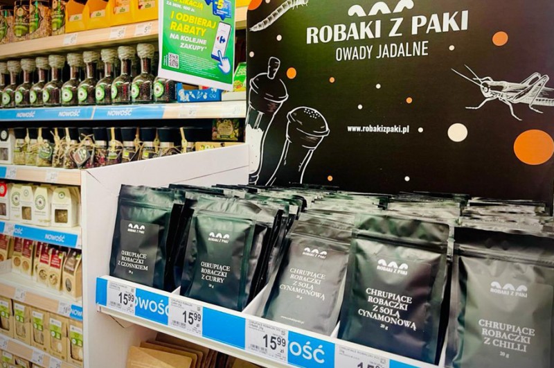 Carrefour Polska rozszerza ofertę owadów jadalnych