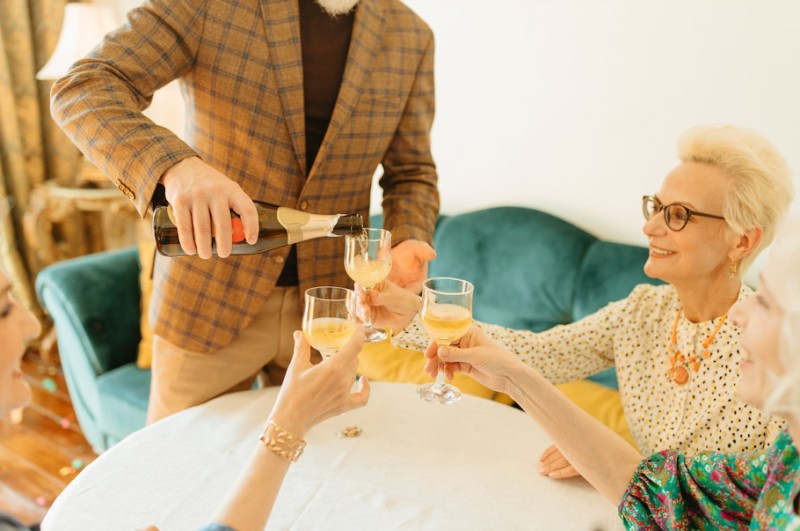 Polacy inwestują w alkohole luksusowe