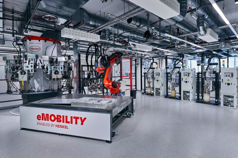 Henkel otworzył Battery Engineering Center w Dusseldorfie