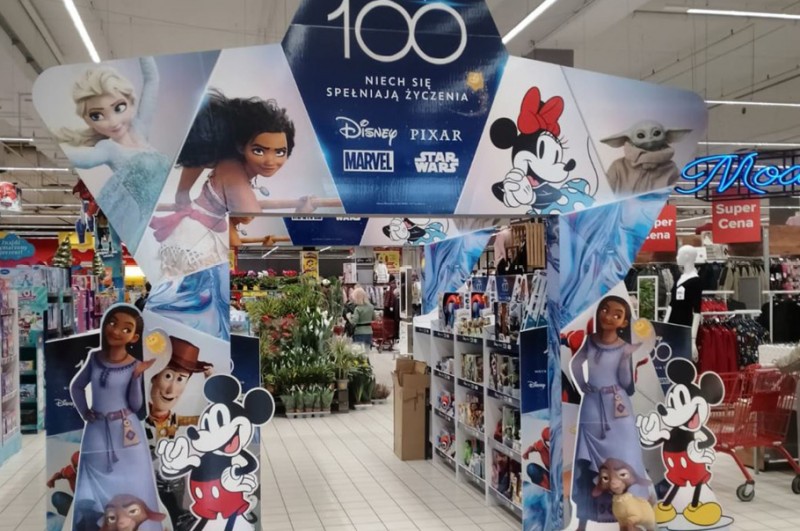 Carrefour świętuje 100-lecie Disneya