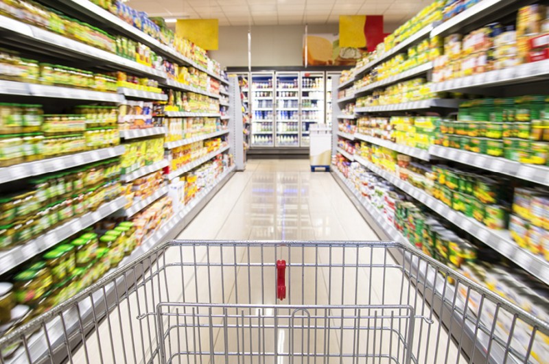 PIH: Handel zbyt późno dowiedział się o nieprzedłużeniu zerowego podatku VAT na żywność