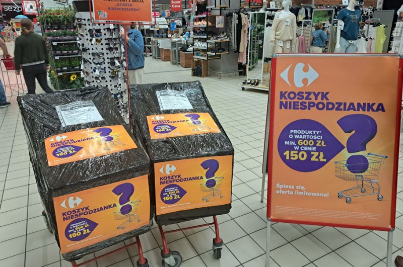 “Koszyki niespodzianki” powracają - 5 razy więcej koszyków i nowy asortyment w Carrefour