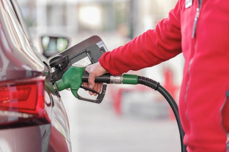Po majówkowych promocjach ceny paliw na stacjach nie rosną drastycznie