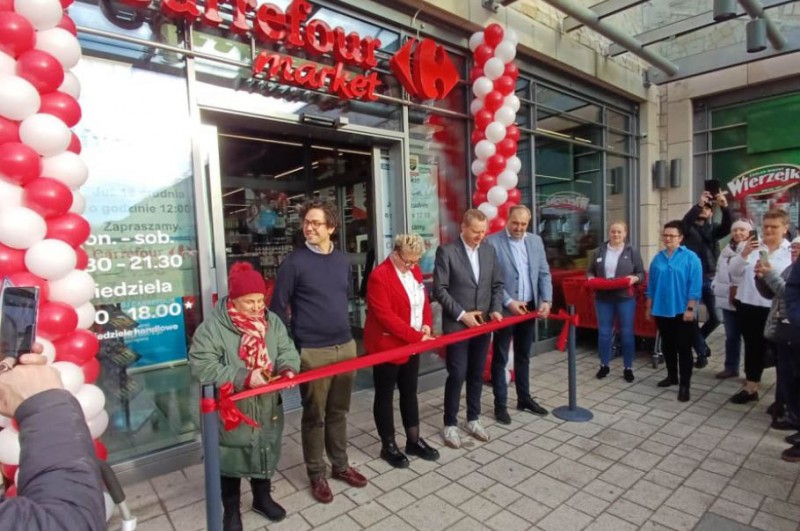 Carrefour otworzył nowoczesny supermarket segmentu premium