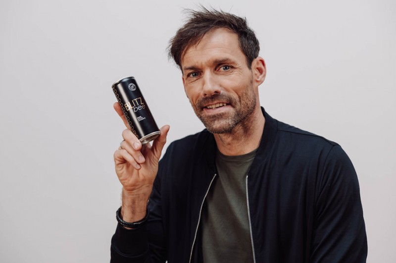 Legenda skoków narciarskich Sven Hannawald ambasadorem marki BLITZbee!