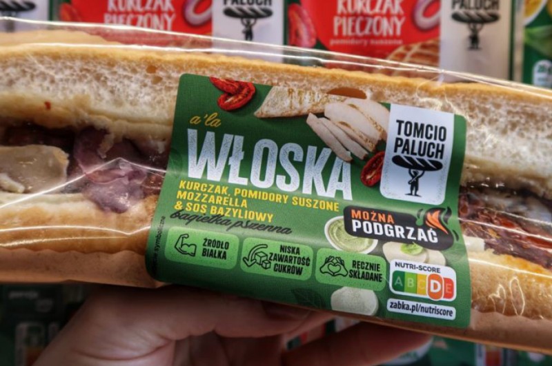 Żabka przygotowała pyszną i zaskakującą ofertę śniadaniową