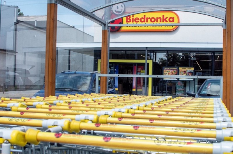 Hipermarkety docenione za atrakcyjne ceny i promocje