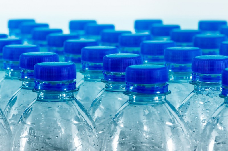 System kaucyjny rusza za 40 dni. Handel czeka na realizację postulatów