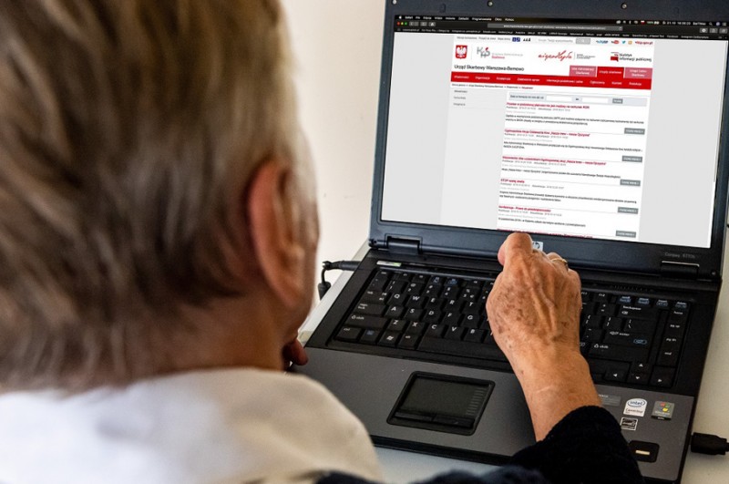 Polacy coraz chętniej donoszą skarbówce