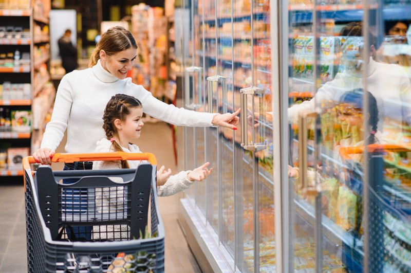 Dyskonty nadal dominują na rynku, jednak inne formaty handlu stopniowo zyskują na znaczeniu