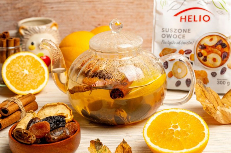 Rozgrzej się smakiem! Zrób zimową herbatę z suszonymi owocami HELIO, której nie przestaniesz pić!