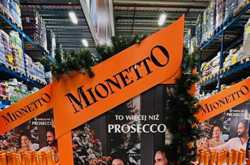 Świąteczne ekspozycje Mionetto i Freixenet już w sklepach
