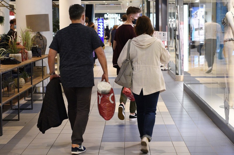 Galerie i centra handlowe znowu na minusie