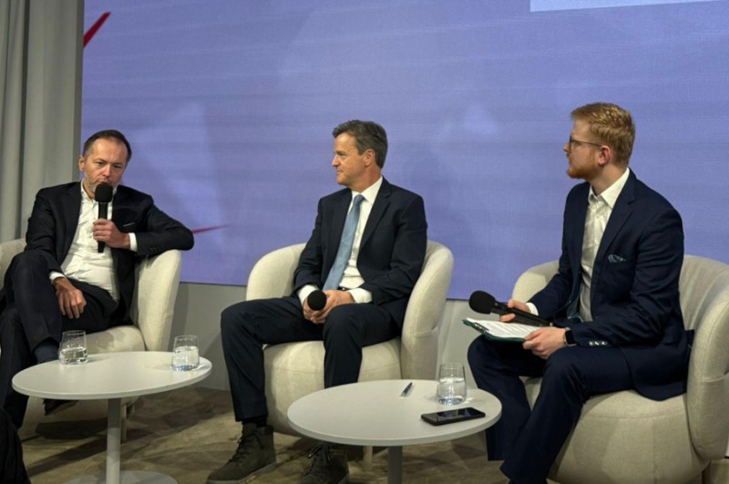 Grupa Żabka i DHL prezentują innowacje podczas Leaders Forum w Davos