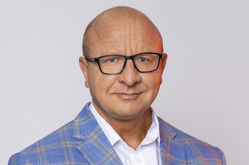 Polacy ograniczają alkohol i cukier. Trend widać w danych rynkowych