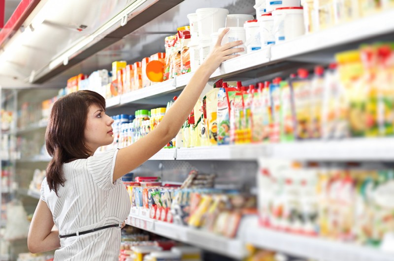 Codzienne zakupy wciąż drożeją. Najmocniej używki i chemia